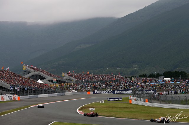 Kubica-Raik-Piquet_2008_Japan_01_PHC.jpg