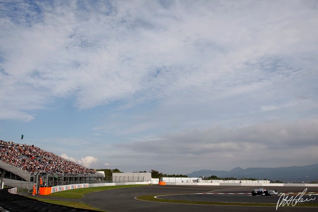 Kubica_2008_Japan_07_PHC.jpg