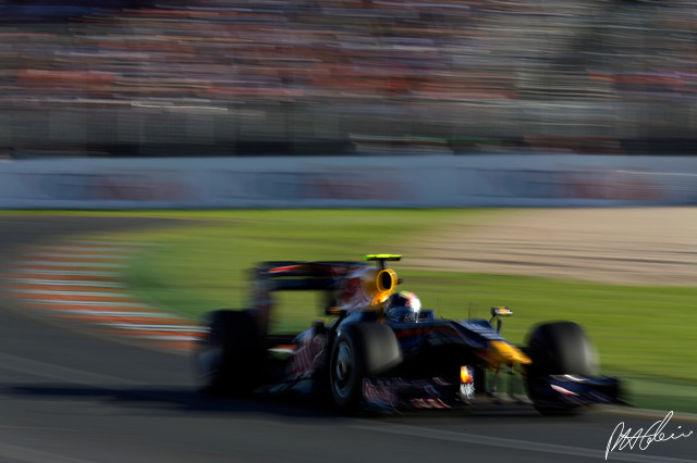 Vettel_2009_Australia_07_PHC.jpg