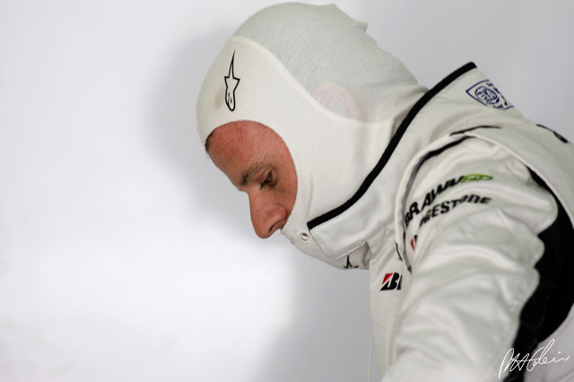 Barrichello_2009_Malaysia_01_PHC.jpg