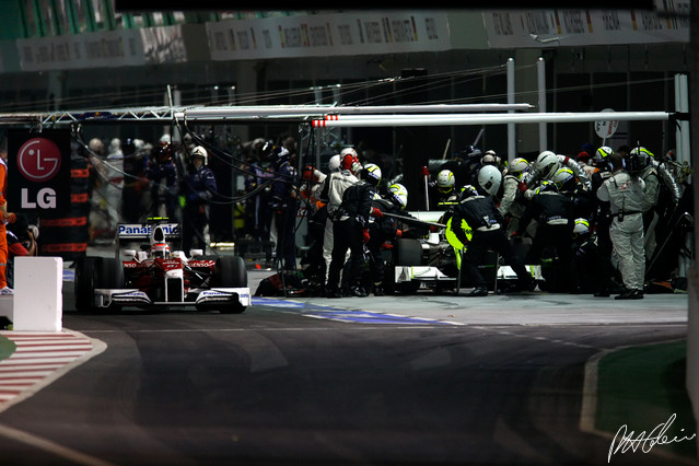 Pitstop_2009_Singapore_01_PHC.jpg