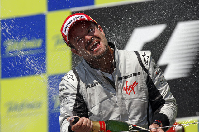 Barrichello_2009_Valencia_09_PHC.jpg