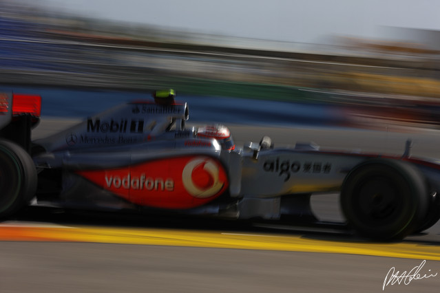 Kovalainen_2009_Valencia_03_PHC.jpg