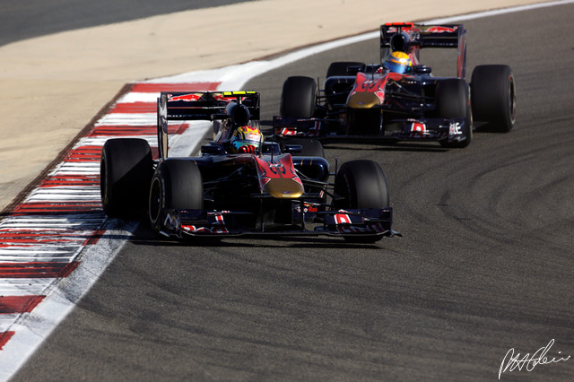 Alguersuari-Buemi_2010_Bahrain_01_PHC.jpg