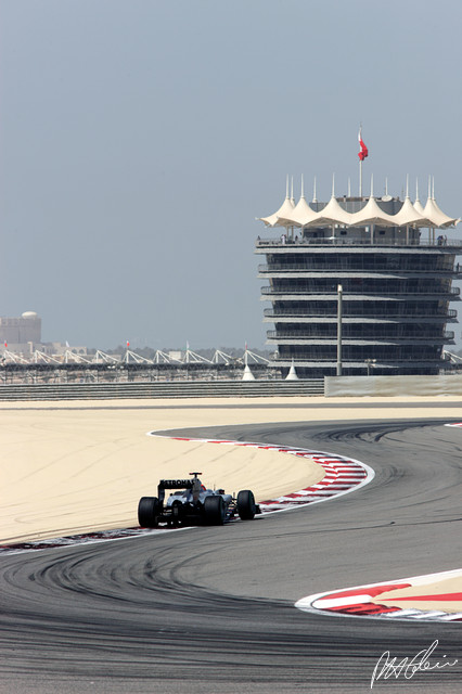 Schumacher_2010_Bahrain_09_PHC.jpg