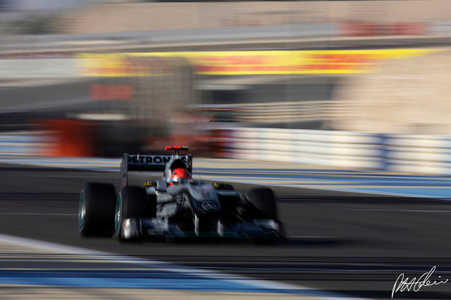 Schumacher_2010_Bahrain_12_PHC.jpg