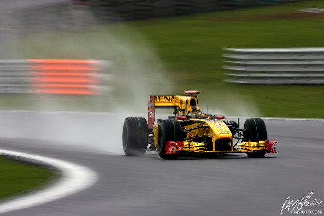 Kubica_2010_Brazil_03_PHC.jpg