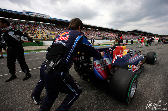 Vettel_2010_Germany_13_PHC.jpg