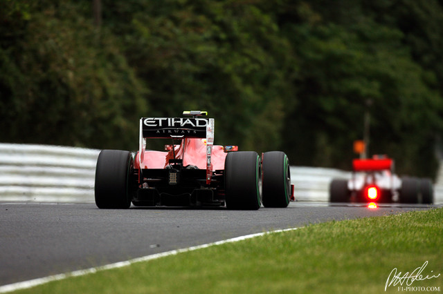 Alonso-Button_2010_Japan_01_PHC.jpg