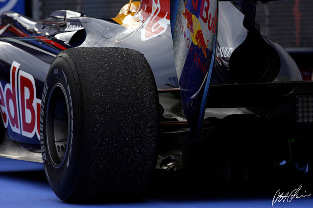 RedBull-finish_2010_Malaysia_01_PHC.jpg