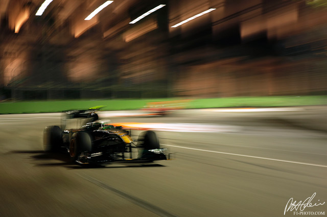 Kovalainen_2010_Singapore_02_PHC.jpg