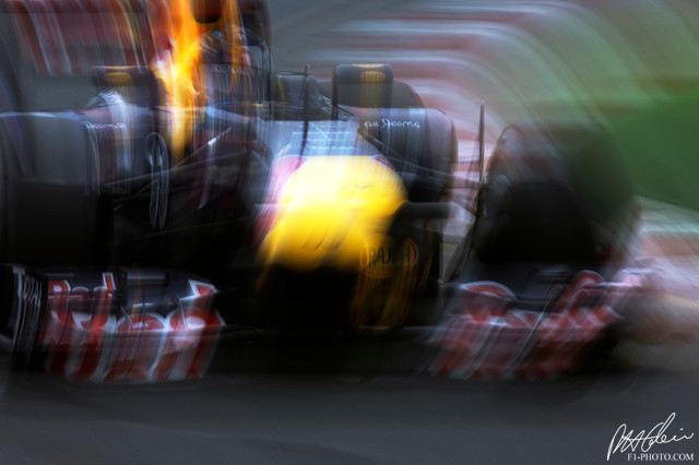 Vettel_2011_Australia_20_PHC.jpg