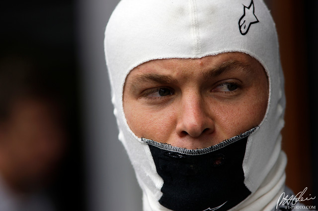 Rosberg_2011_Belgium_02_PHC.jpg