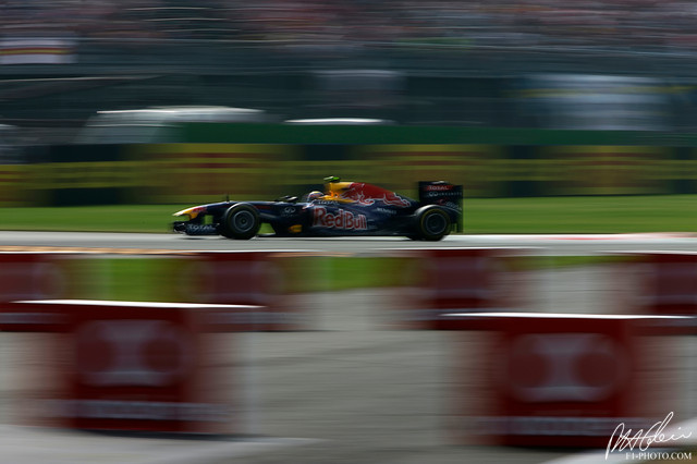 Webber_2011_Italy_06_PHC.jpg