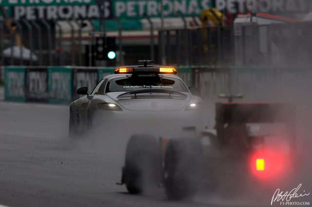 Safety-Car_2012_Malaysia_02_PHC.jpg