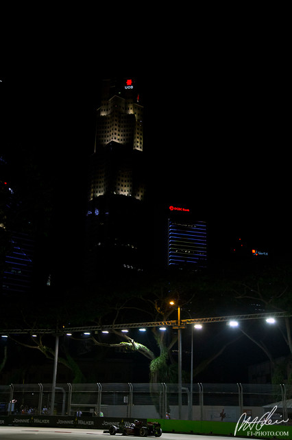 Grosjean_2013_Singapore_02_PHC.jpg