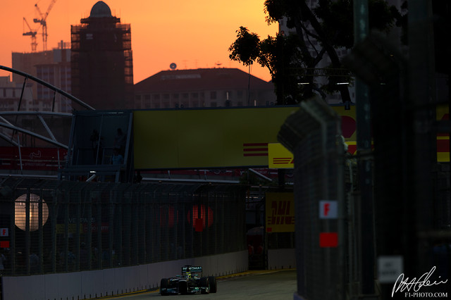 Rosberg_2013_Singapore_06_PHC.jpg