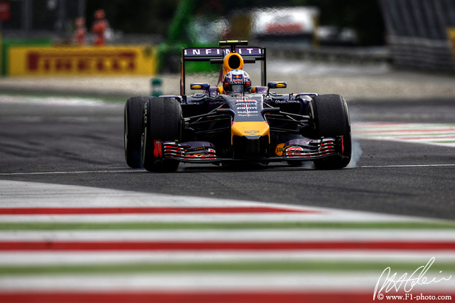 Ricciardo_2014_Italy_08_PHC.jpg