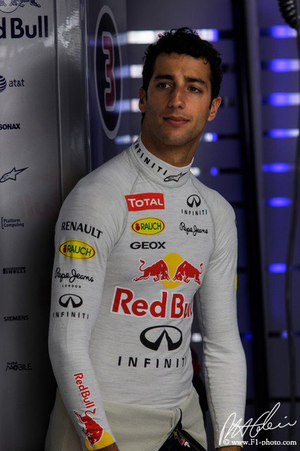 Ricciardo_2014_Monaco_06_PHC.jpg