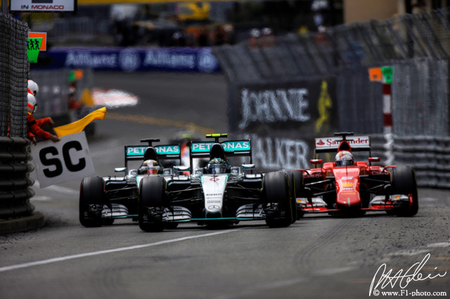 Safety-car_2015_Monaco_01_PHC.jpg