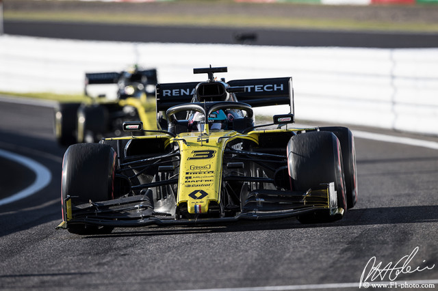 Ricciardo-Hulkenberg_2019_Japan_01_PHC.jpg